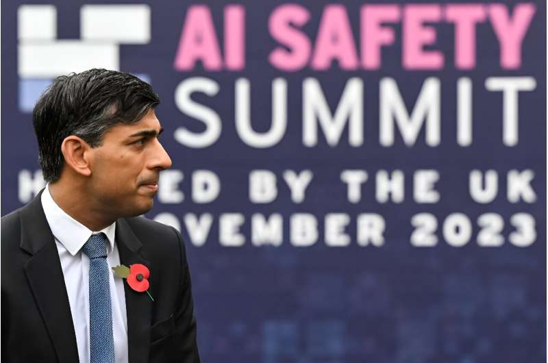 Political and tech leaders tackle AI safety at inaugural summit