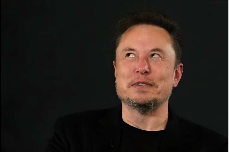Musk teases AI chatbot