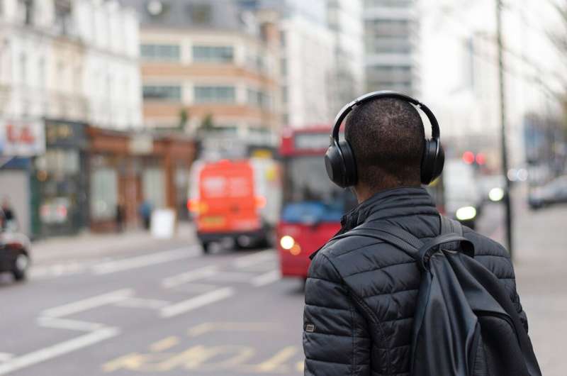 AI can use human perception to help tune out noisy audio