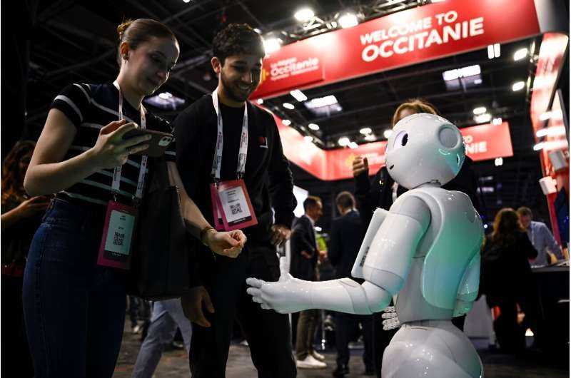 AI dominates annual Paris startup event VivaTech