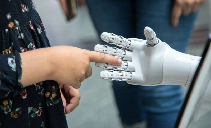 Put ChatGPT in C-3PO to make AI as intelligent as humans, scientist says