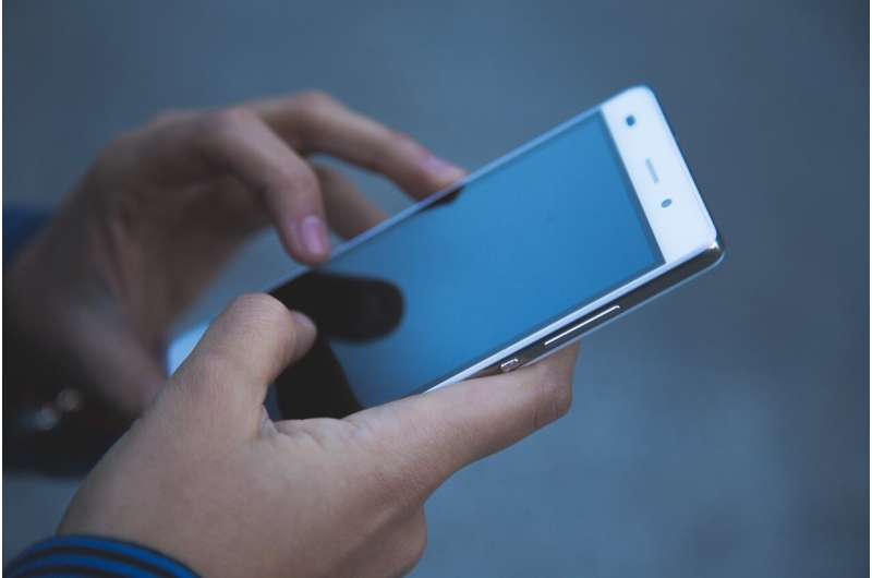 How AI features in smartphones are reducing their dependence on the cloud