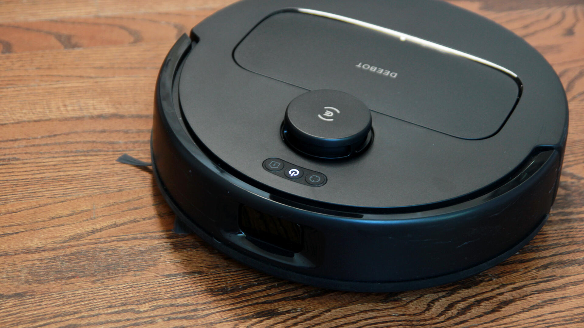 I test robot vacuums for a living, and this Ecovacs performs as well as models twice its price